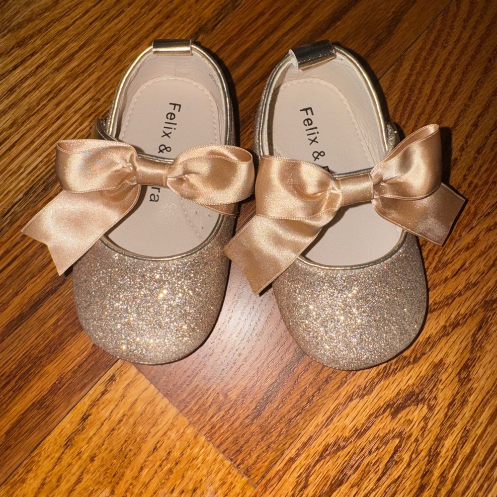 Gold Glitter Soft Sole Baby Shoes